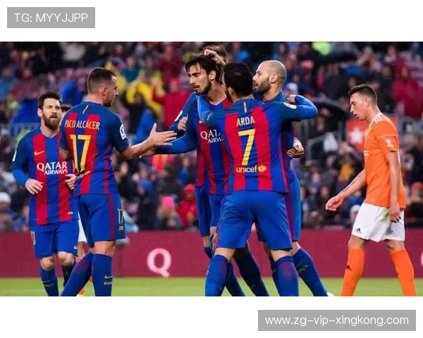 巴萨3-3战平布鲁日，防守暴露缺陷，晋级形势复杂，巴萨39场不败